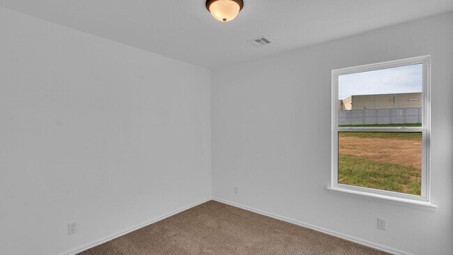 Building Photo - 3 Bed | 2 Bath in Owasso!