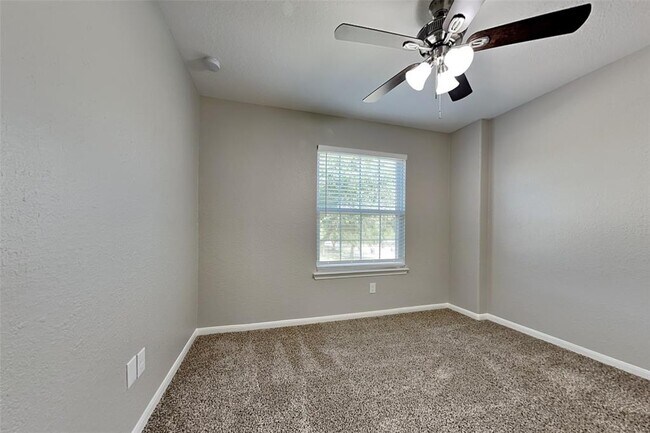 Building Photo - 8411 Misty Prairie Ln