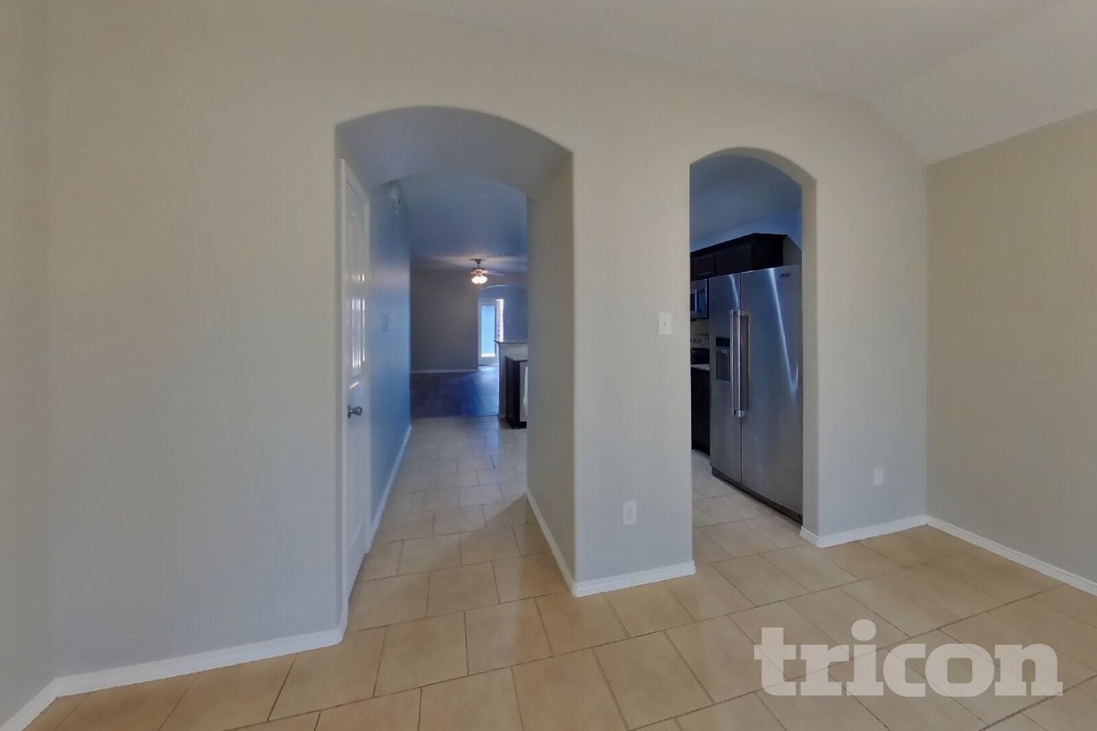 Building Photo - 1216 Honeywood Ln