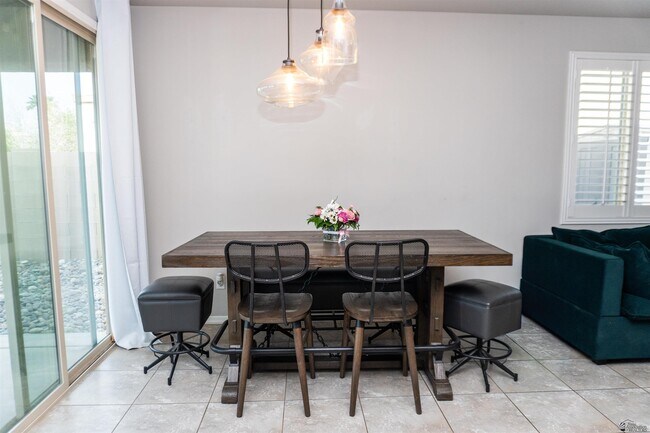 Building Photo - 6722 E 35th St