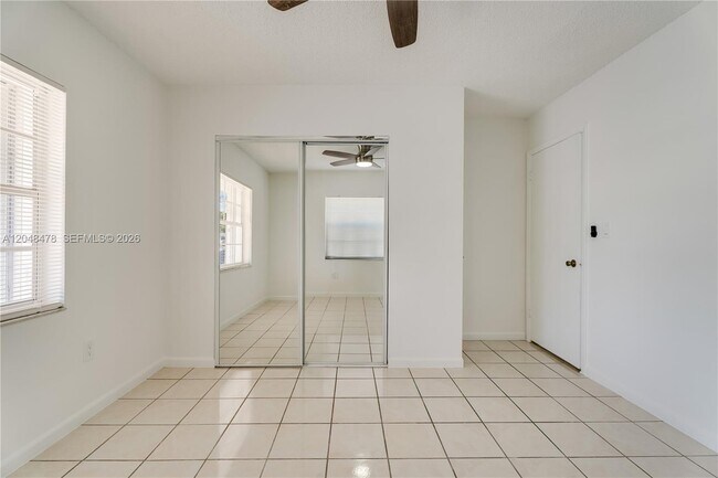 Building Photo - 30323 SW 152nd Pl