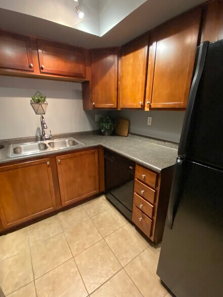 Building Photo - 8256 E Arabian Trl