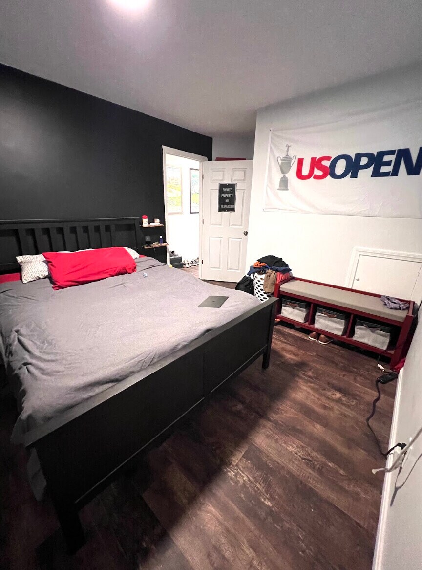 Building Photo - 117 Cowing St