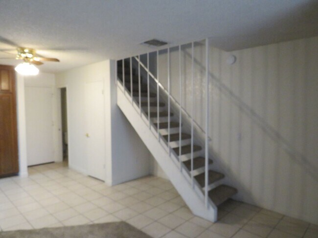 Building Photo - Centrally Located Large Two Story Condo wi...