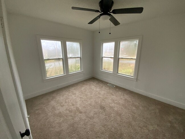 Building Photo - 8200 W 34th St