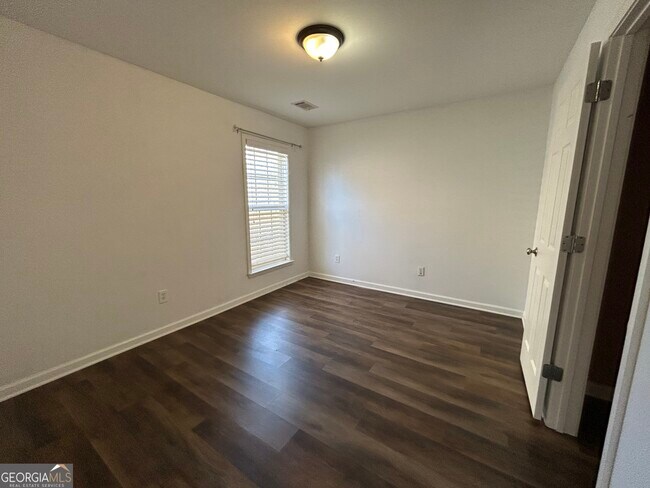 Building Photo - 3760 Elder Field Ln