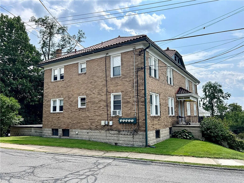 Building Photo - 401 Cornell Ave