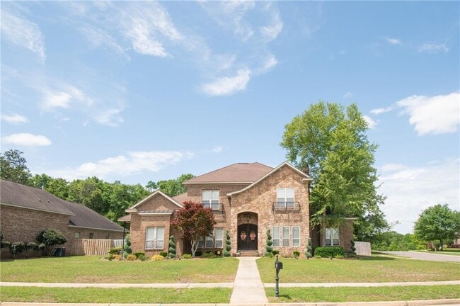 Building Photo - 2190 Milner Way