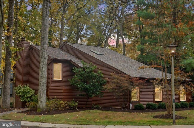 Building Photo - 1813 Glade Ct