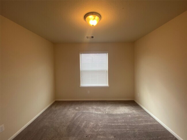 Building Photo - 14296 Empanada Dr