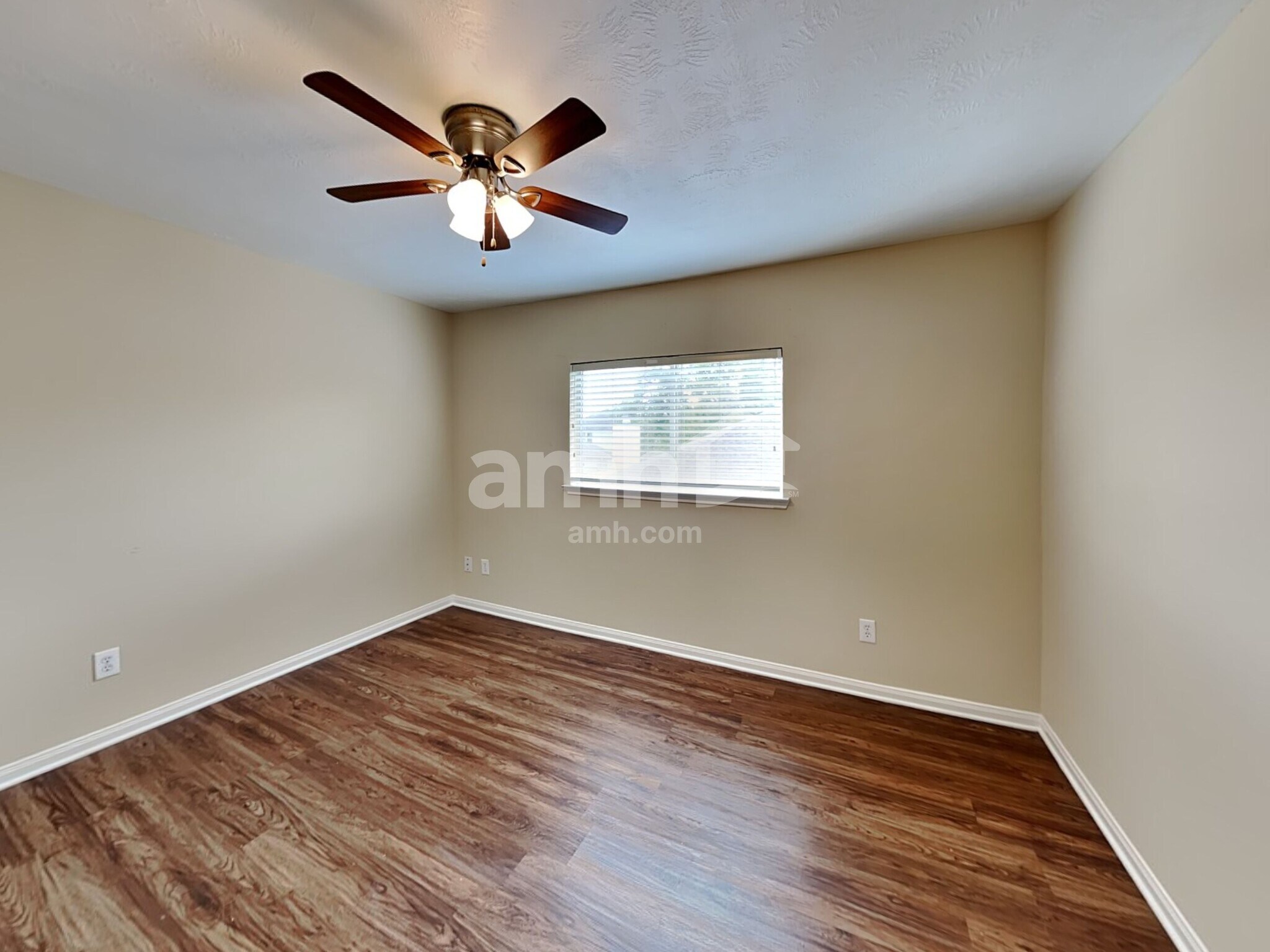 Building Photo - 4919 Chase Wick Dr