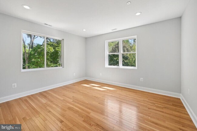 Building Photo - 2430 Harris Mill Rd