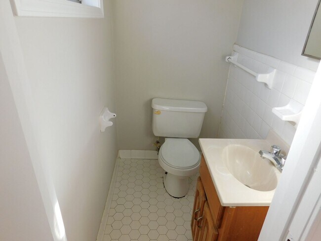 Building Photo - 7310 Susie Ln