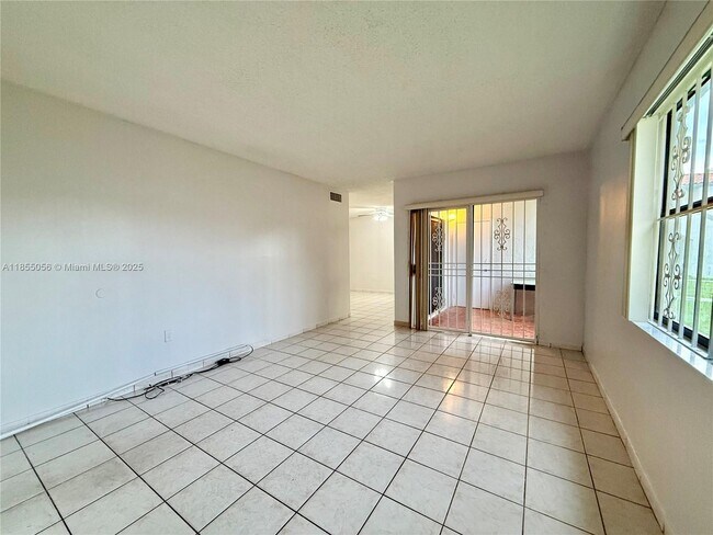 Building Photo - 14833 SW 80th St