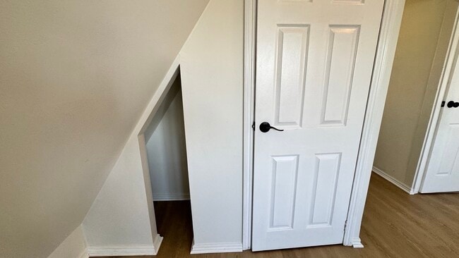 Building Photo - 459 N Alfred St