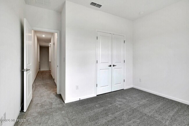 Building Photo - 73 Mellowood Ln