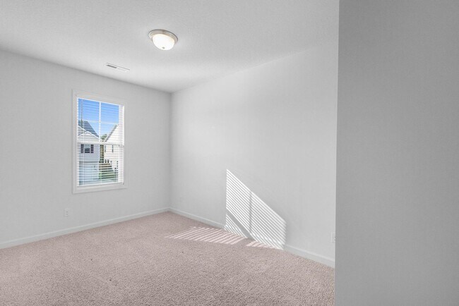 Building Photo - 502 Shallotte Ln