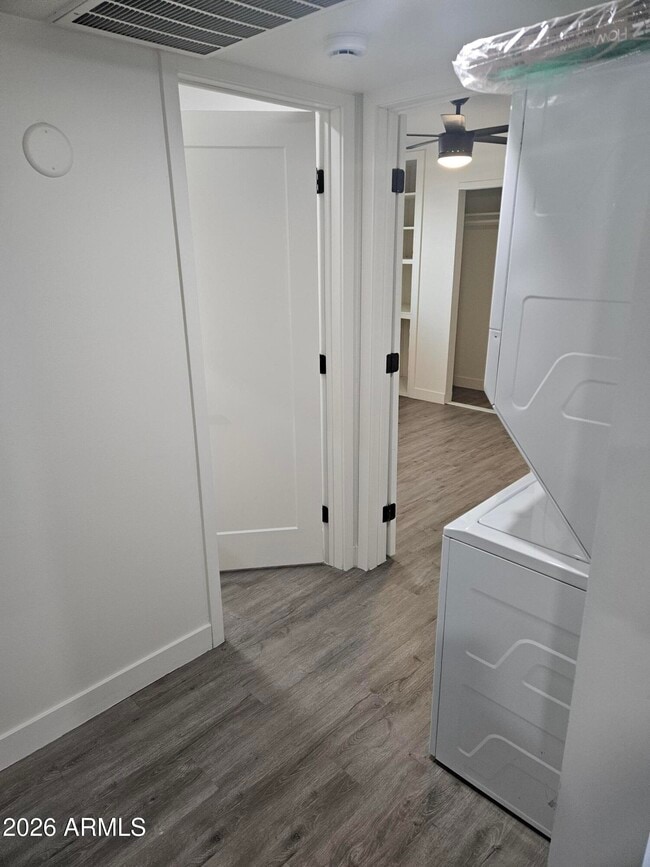 Building Photo - 780 W Coolidge St