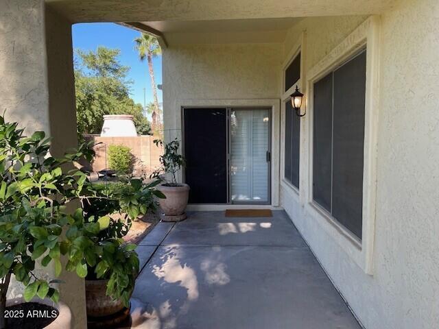 Building Photo - 1038 S Roca St