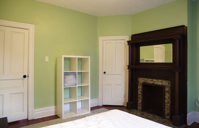 Building Photo - 405 West St