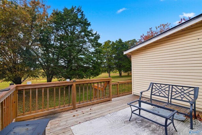 Building Photo - HOME FOR RENT IN PRICEVILLE, AL!