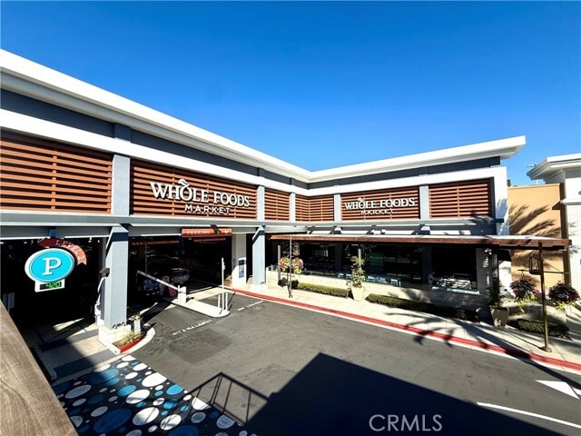 Building Photo - 9116 Marina Pacifica Dr N