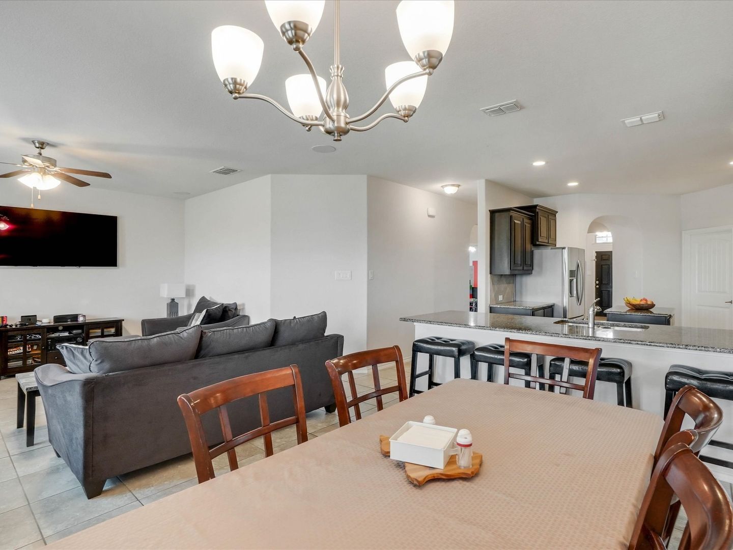 Building Photo - 10704 Ersebrook Ct
