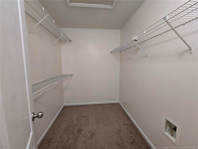 Building Photo - 1407 Oxnop Ct