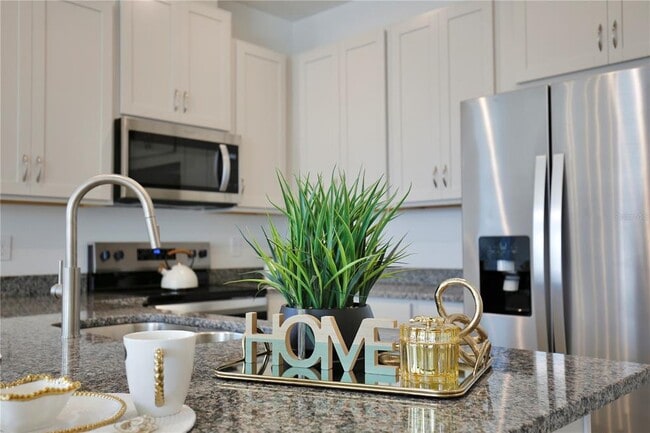 Building Photo - 3105 Douglas Fir Dr