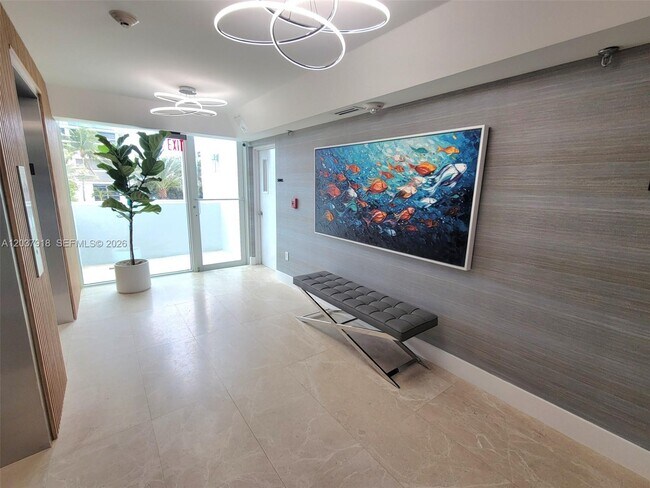 Building Photo - 5880 Collins Ave