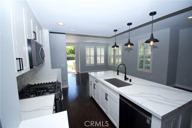Building Photo - 77 Brownstone Way