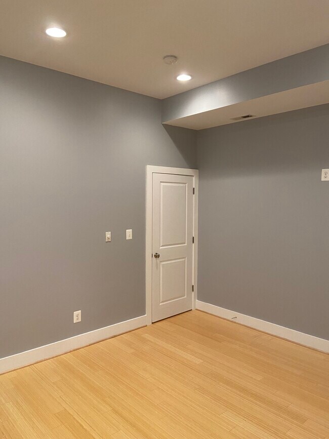 Master bedroom - 1303 Clifton St NW