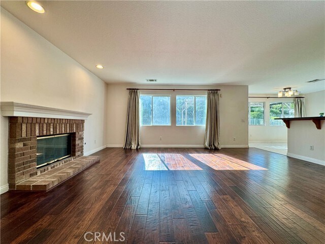 Building Photo - 16612 China Berry Ct