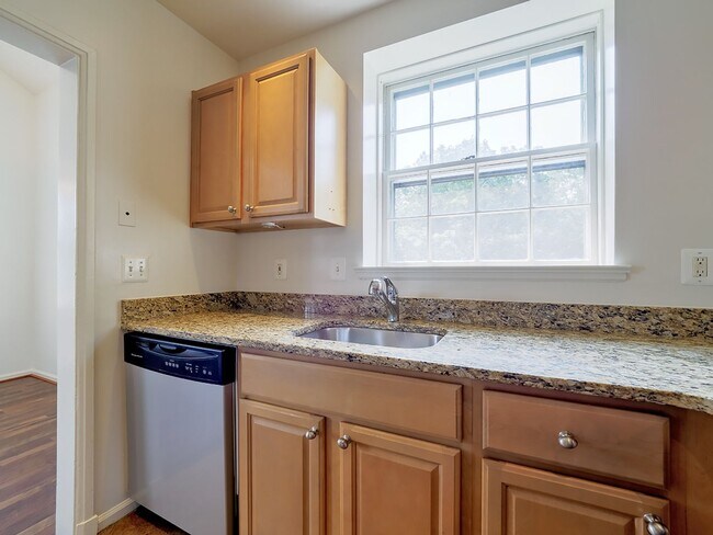 Building Photo - 3940 Langley Ct NW