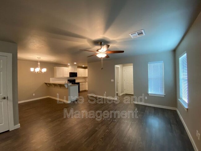 Building Photo - 1503 MacAlpine St