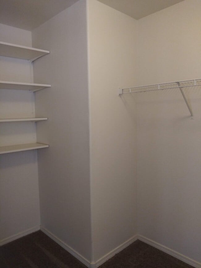 Building Photo - 5808 Night Rose Ave NW