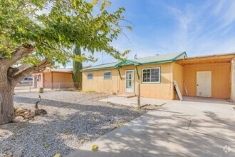 Building Photo - Charmful Remodeled Home with Refrigerated Air