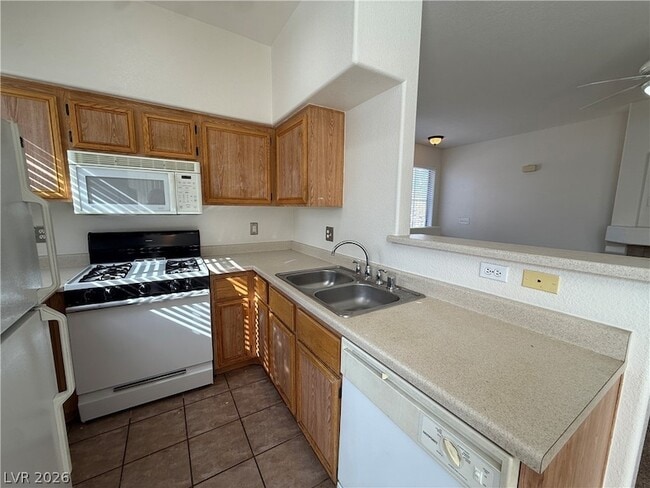 Building Photo - 9050 W Warm Springs Rd