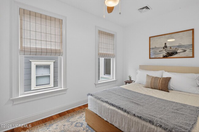 Building Photo - 142 Heck Ave