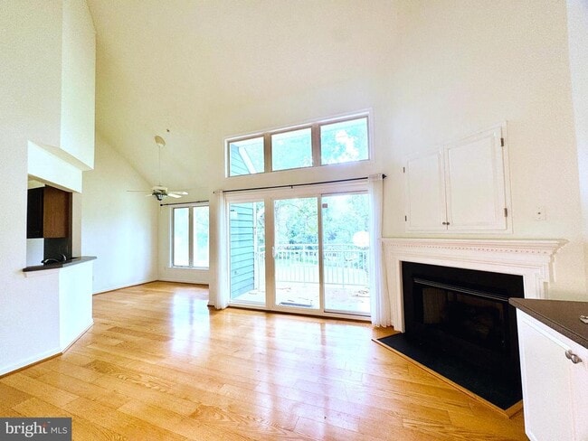 Building Photo - 640 Oakland Hills Dr