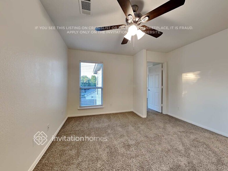 Building Photo - 2713 Lynx Ln