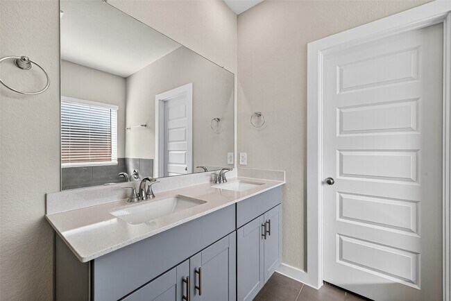 Building Photo - 3102 Winding Mile Ct