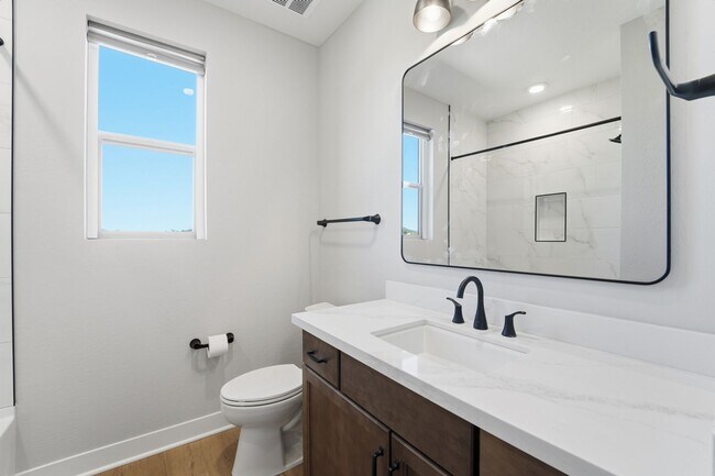 Building Photo - Brand-New 2025 Contemporary Condo | 2 Bed + 2 Bath | Prime North Phoenix Location