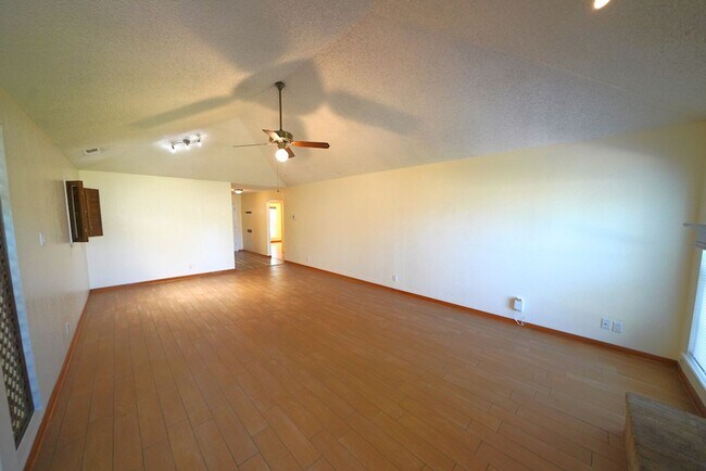 Building Photo - 4211 Colonneh Trail