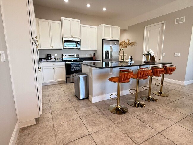 Building Photo - 224 Captiva Dr