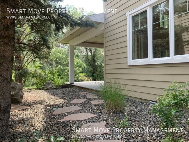 Building Photo - 2498 Bogus Basin Rd