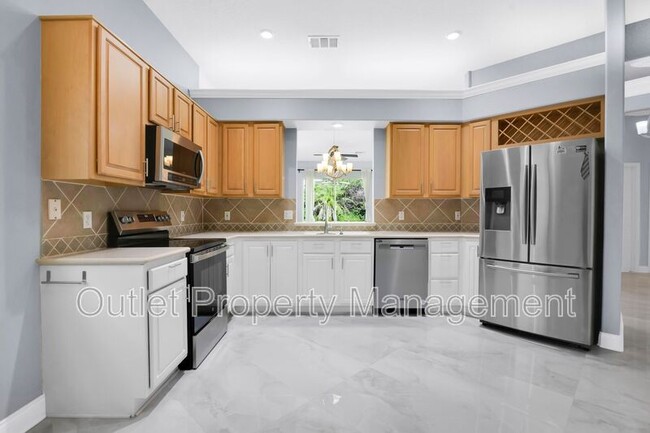 Building Photo - 10842 Woodchase Cir