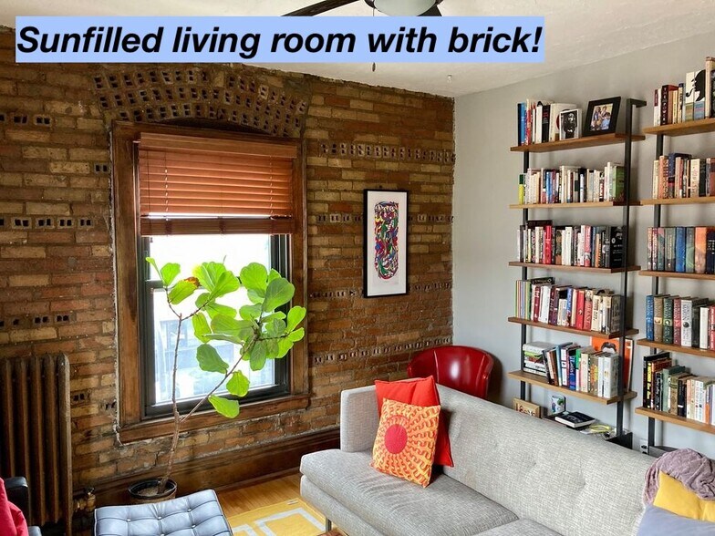 Building Photo - 1204 Harmon Pl