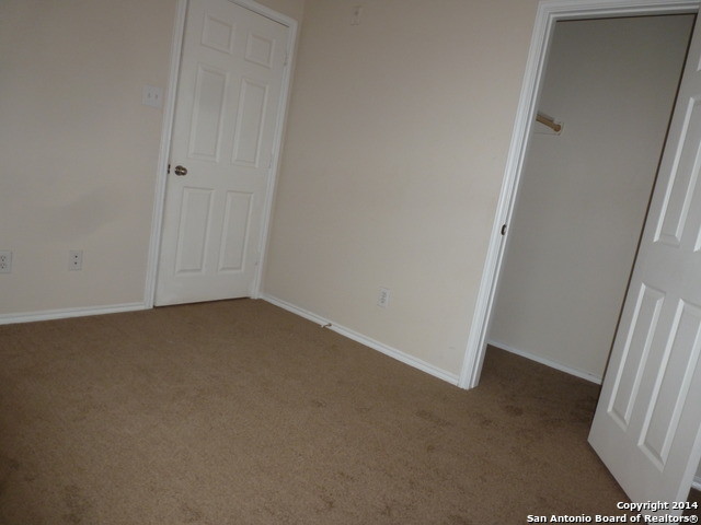 Building Photo - 10810 Mathom Landing