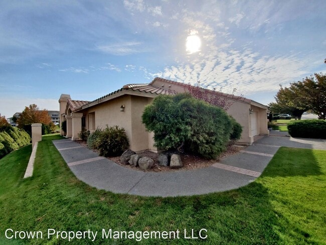 Primary Photo - 3 br, 2 bath House - 1312 N Montana Street